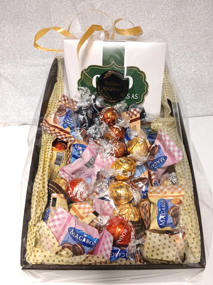 Mithai and Chocolates gift basket Eid Mubarak Edition