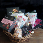 Bedrifts Gourmet Gavekurv med Spekemat og Snacks