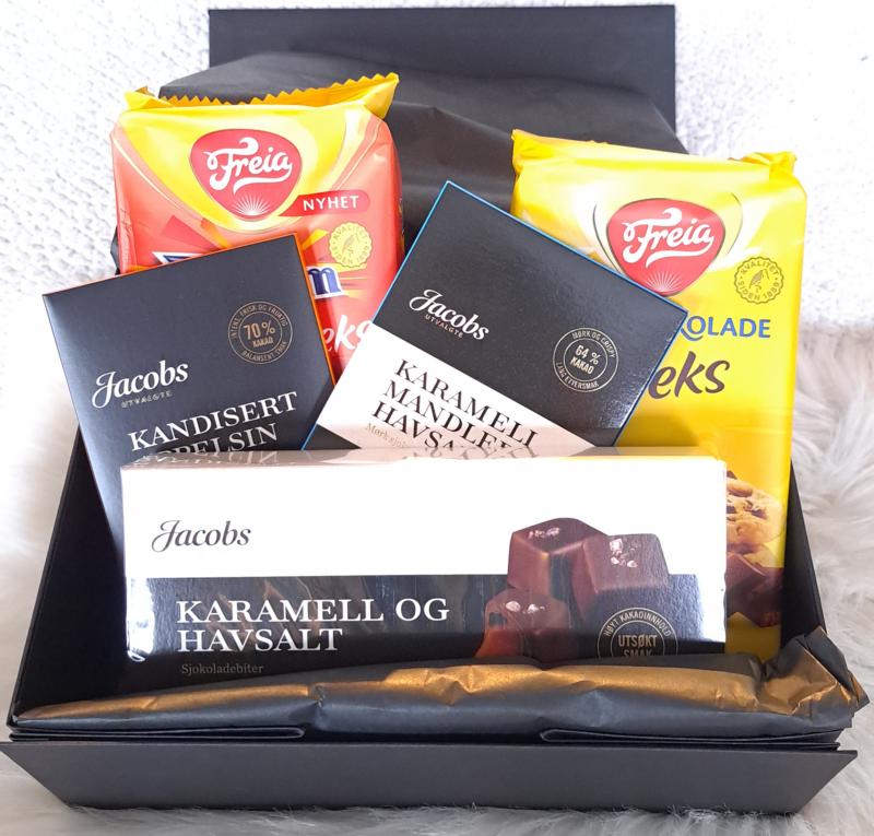 Gavepakke med omsorg og trøstende søtsaker