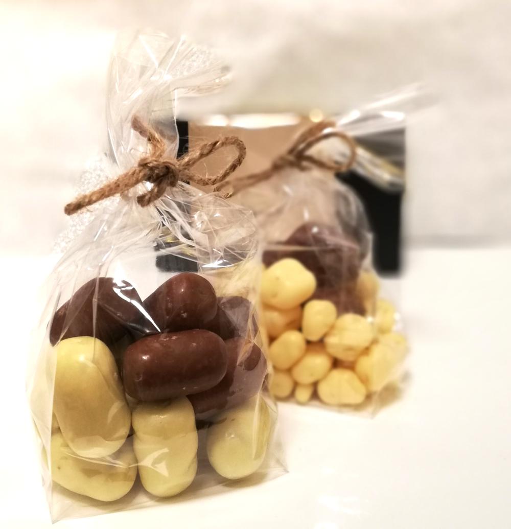 Nøtter og lakris sjokolade