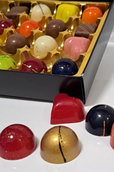 Confectionery Luxury 12 pieces