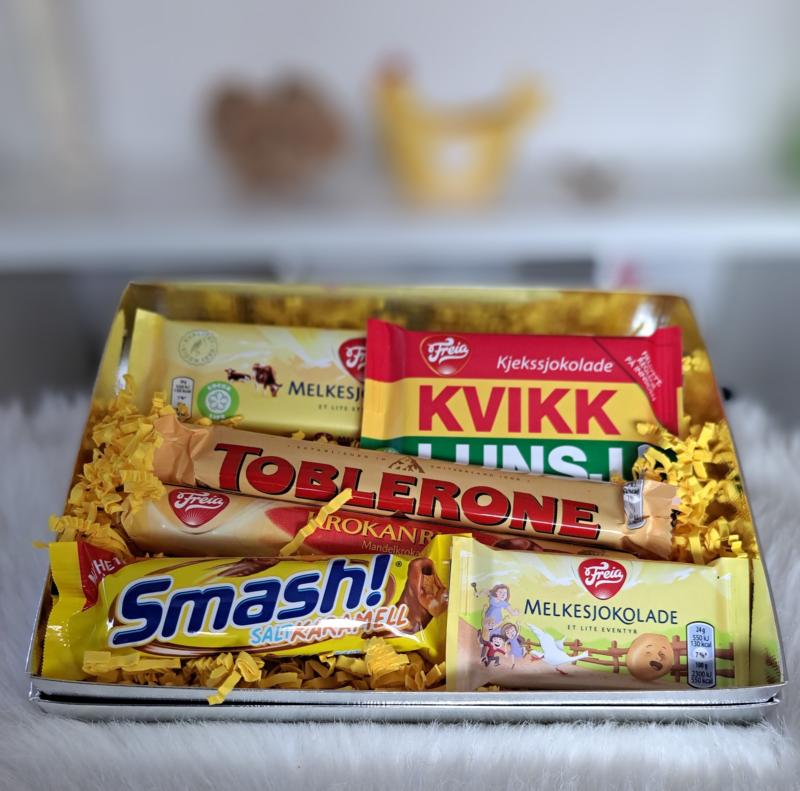 Elegant påskepakke med gule favoritter