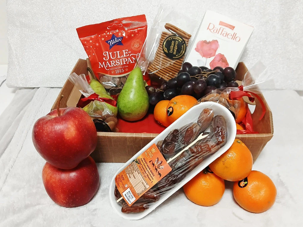 Premium Julegavekurv med Frukt og Delikatesser – Bedriftsgave